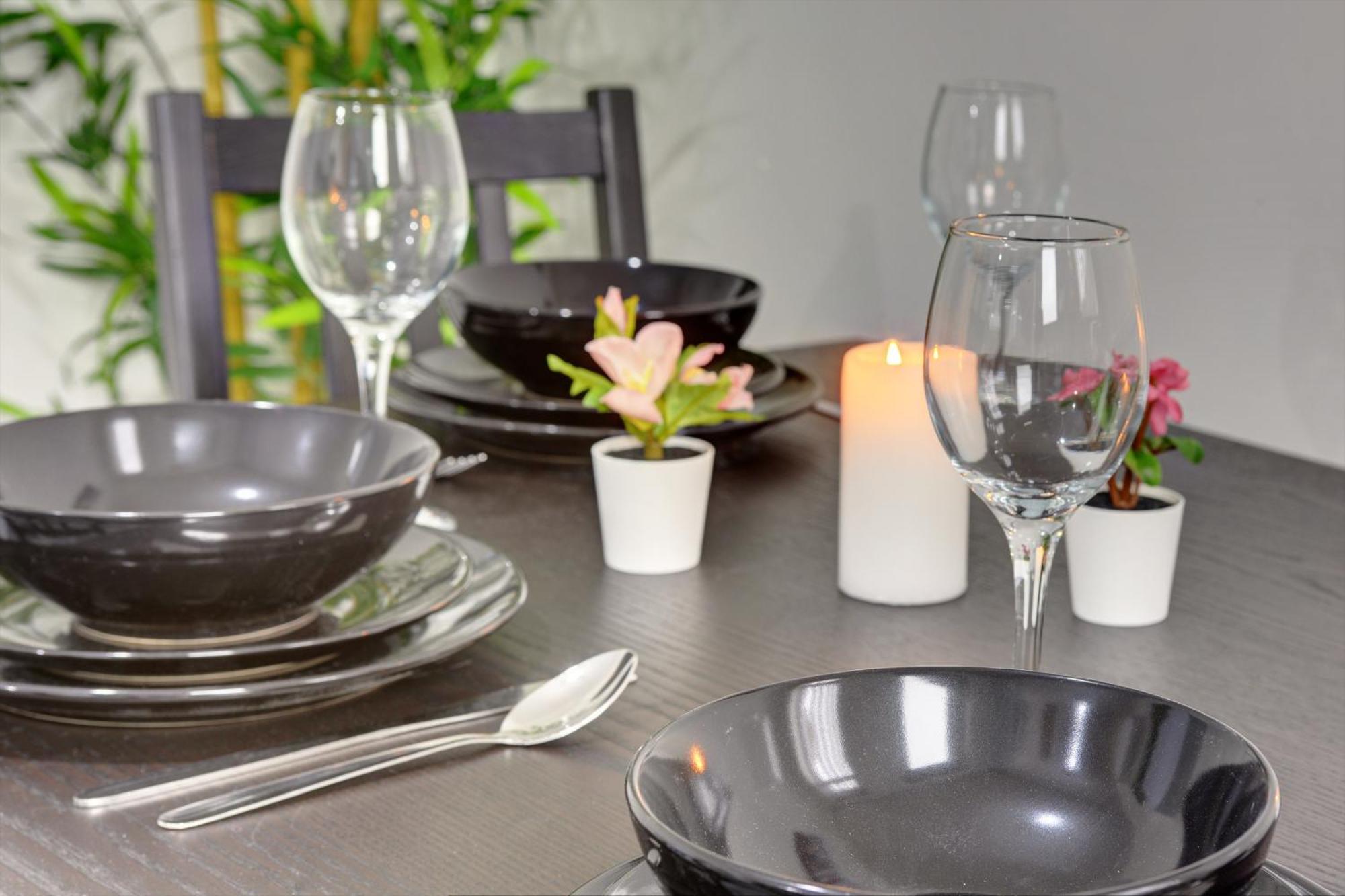Stunning And Lovely 3 Bed House - Catch 22 Ковентри Экстерьер фото